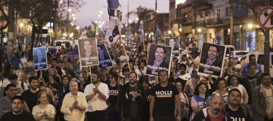 Matías Molle cerró su campaña con un acto en el Barrio Nuevo: “Soy de una generación que le gusta discutir de política”