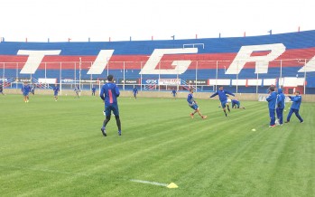 El Matador se prepara para recibir a Banfield y piensa en la continuidad de Alfaro