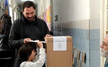 Matías Molle votó en la Escuela N°9: «Hicimos un trabajo impresionante»
