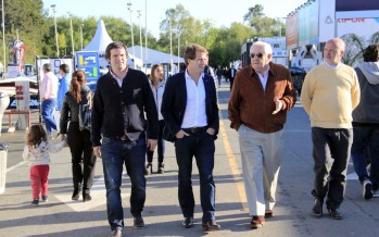 Alex Campbell recorrió el Salón Náutico