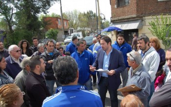 Matías Molle prometió finalizar la obra cloacal en el Barrio Aviación
