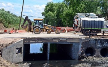 Tras obras hidráulicas municipales, mañana reabrirán el “Puente Negro”