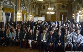 Vidal se reunió con intendentes bonaerenses y les pidió «trabajar en equipo»