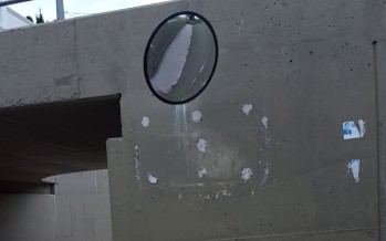 Luego de un mes, cambiaron el espejo roto del túnel de Chacabuco