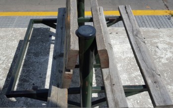 Periodismo ciudadano: así está la garita de colectivo ubicada en Maipú y Alem