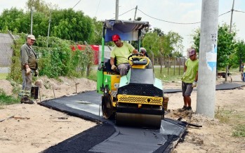 Finalizado el entubamiento del zanjón Charlín, se construye un paseo aeróbico