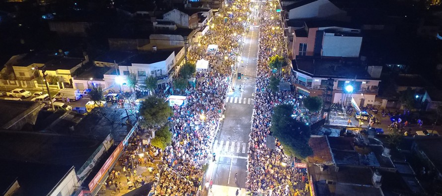En tres noches, más de 250 mil personas disfrutaron del Gran Corso de la avenida Avellaneda