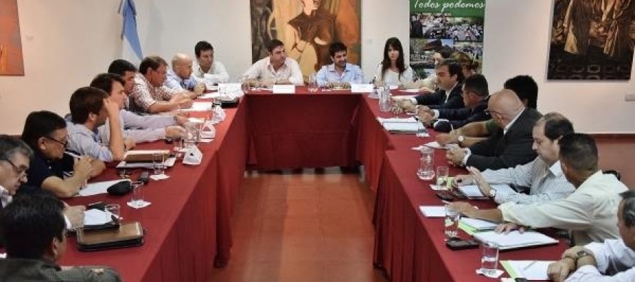 Intendentes y funcionarios provinciales se reunieron por la Cuenca del Río Lujan