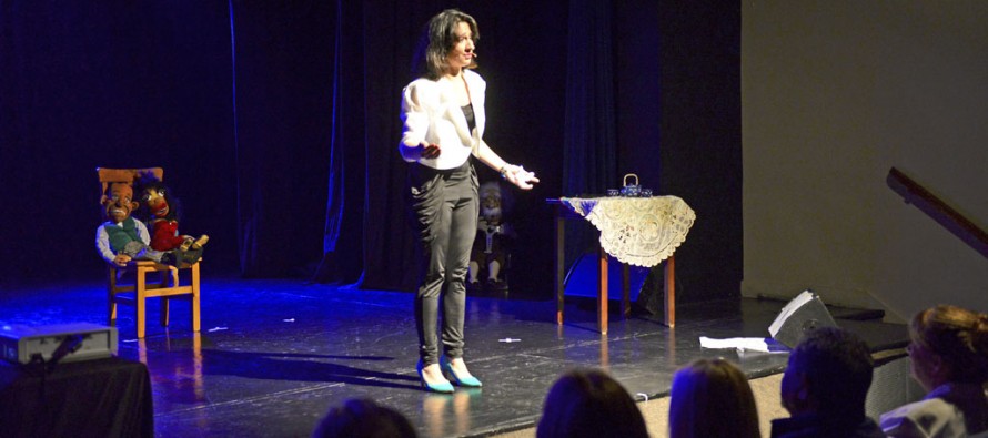 Anita Martínez se presentó en el Teatro Martinelli con su espectáculo ‘Histeriotipos 2′