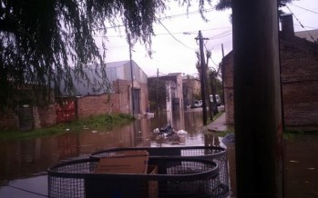 Lunes con lluvia y sudestada