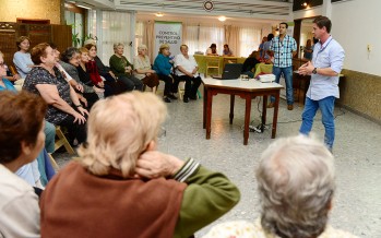 Prevención del dengue, talleres saludables y vacunas en los centros de jubilados