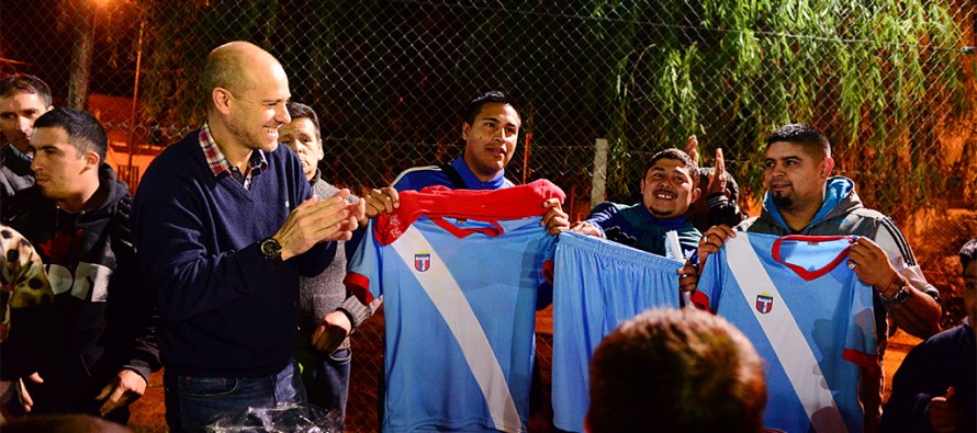 El Club “Barrio San Martín” se creó a partir de una canchita y ya cuenta con más de 100 chicos