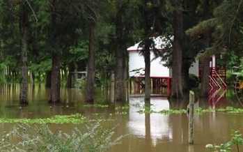 Piden ayuda para miles de isleños del Delta afectados por las inundaciones