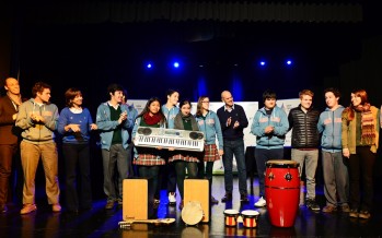 Entrega de instrumentos musicales a los colegios participantes de “Sanfer Recicla”