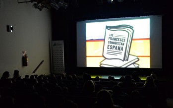 Veinte escuelas participaron de actividades por el ‘Día de la Patria’ en el Teatro Martinelli