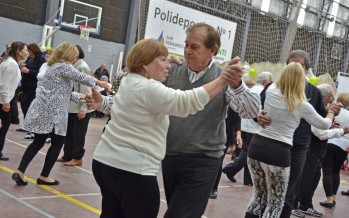 La Tercera Edad participó de un baile en el Poli 1