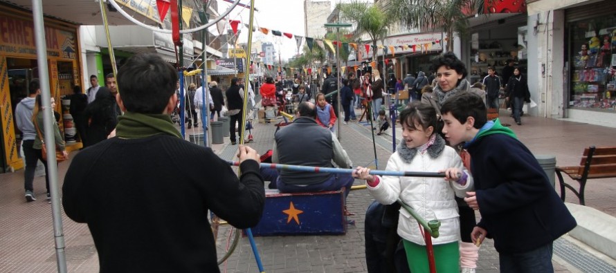 La Musaranga estará presente en Bariloche con su muestra “Afines”