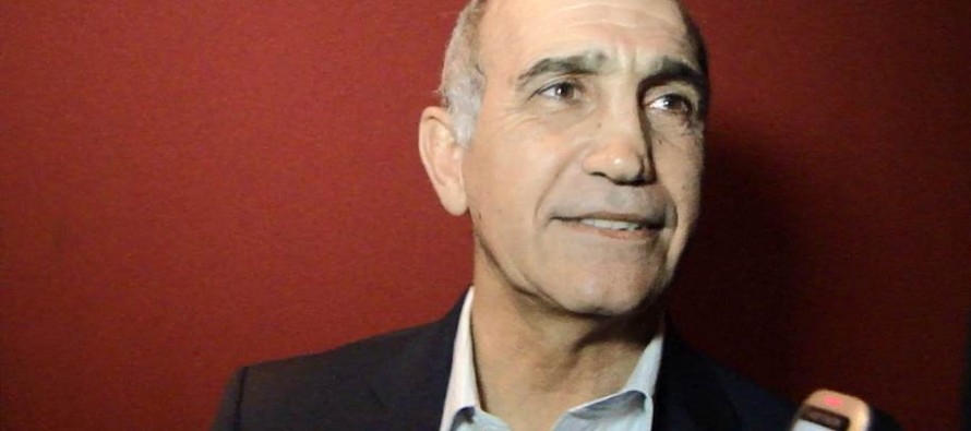 Daniel Salvador criticó a los radicales que cuestionan al gobierno