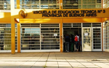 Entregan más de un millón de pesos a escuelas técnicas bonaerenses para equipamiento