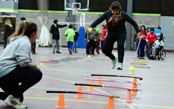 En el Poli 1 funciona la Escuela Municipal de Tenis para personas con discapacidad