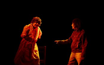 En el Teatro Martinelli se presentó la obra El mundo ha vivido equivocado