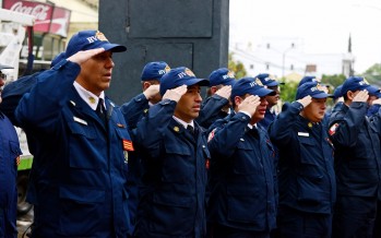 Homenaje a los Bomberos Voluntarios en su día