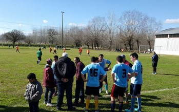 Con equipos femenino e infantil se inició el Campeonato de Fútbol Interisleño