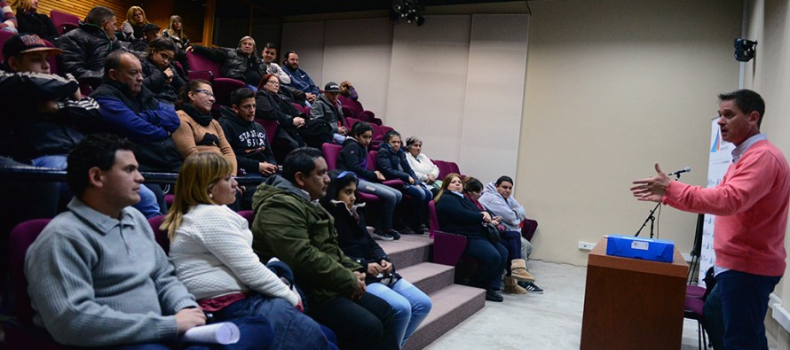 Las murgas preparan sus programas de prevención y reciclaje junto al Municipio