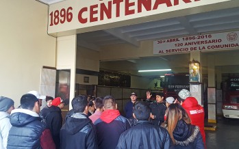 Los jóvenes de ‘Casa de Día’ visitaron el Cuartel de Bomberos