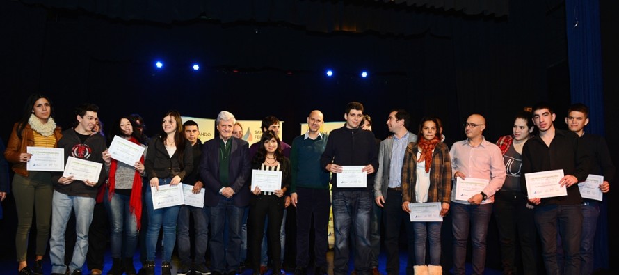 Reconocimiento a jóvenes becarios que trabajaron en el monitoreo de cámaras de seguridad