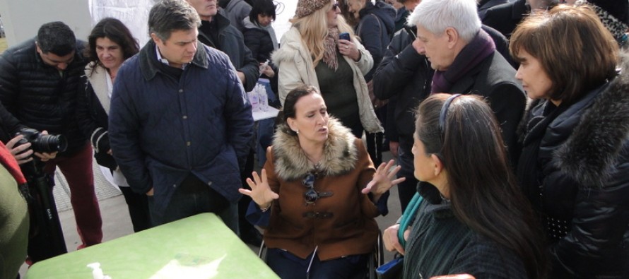Andreotti y Michetti recorrieron el operativo conjunto del Municipio, Provincia y Nación en la plaza Carlos Gardel