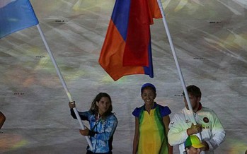 Paula Pareto fue la encargada de llevar la bandera argentina en la ceremonia de clausura de los Juegos Olímpicos