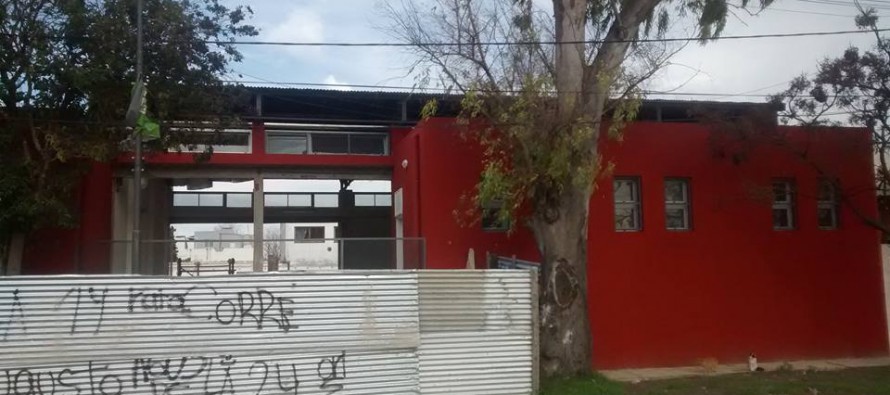 Volvieron a clase los alumnos de la Escuela N° 5 que había sido incendiada en 2013