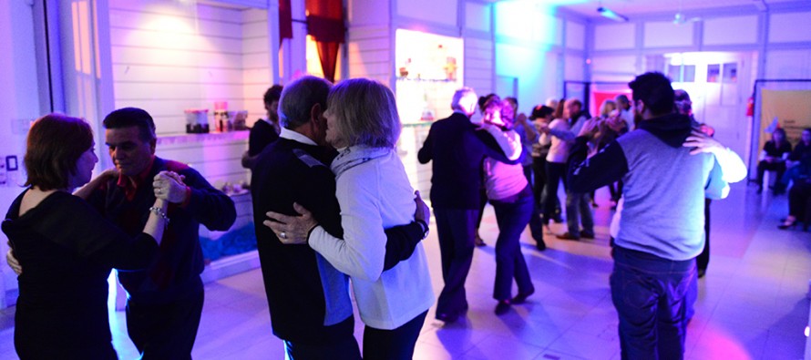 Los Talleres de Tango compartieron una noche de milonga en El Andén