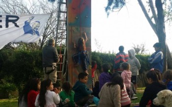 Se realizó la jornada recreativa «Que florezcan mil flores»