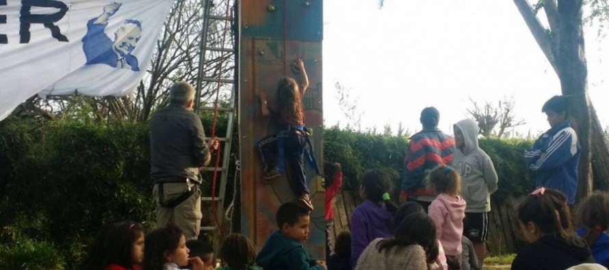 Se realizó la jornada recreativa “Que florezcan mil flores”