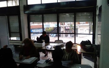 El Consejo Escolar llevará la inscripción a cargos auxiliares a las escuelas de islas