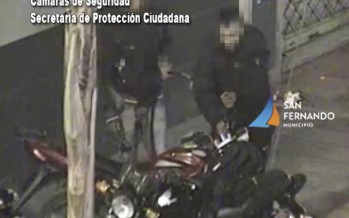 Dos hombres intentaron robar una moto en Perón y Carlos Casares pero fueron detenidos por las patrullas municipales