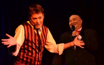 Roberto Peña y Larry De Clay se presentaron en el Teatro Martinelli