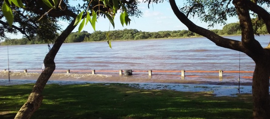 Aviso por crecida del Río de la Plata
