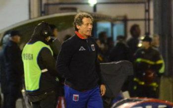 Pedro Troglio: «Nos estamos perdiendo goles muy claros»