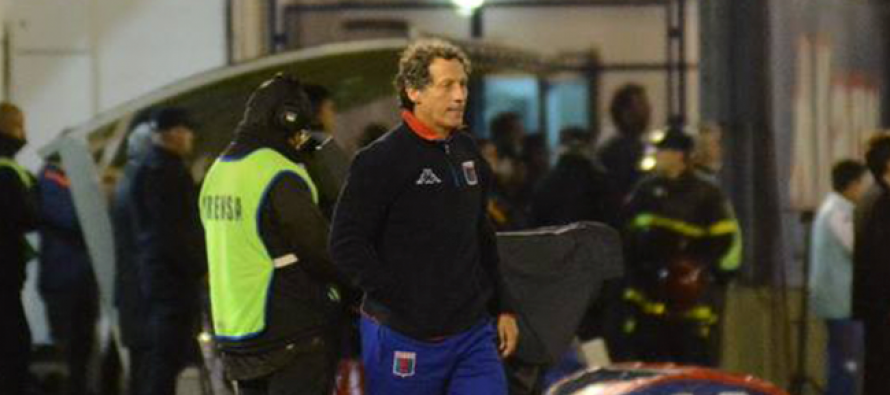 Pedro Troglio: “Nos estamos perdiendo goles muy claros”