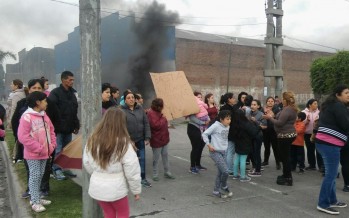 Marcha en Bancalari por la violación de una niña de 10 años