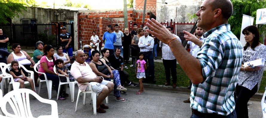 Se presentó el proyecto para la construcción del Poli Nº9 en el barrio Presidente Perón