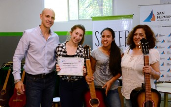 Escuelas recibieron instrumentos musicales como premio por su política de reciclado