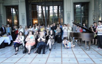 El Círculo de Escritores presentó su 10° Antología en el Palacio Sans Souci