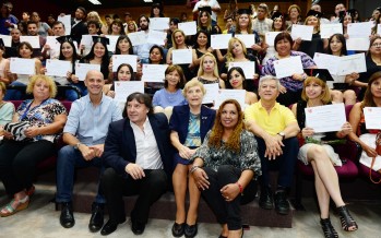 Más de 250 licenciados en enfermería y camilleros ya se recibieron en el Centro Universitario Municipal