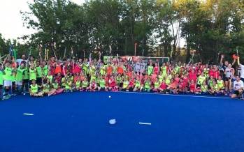 Se realizó una clínica de hockey en el Club San Fernando con el Chapa Retegui y el australiano Jamie Dwyer