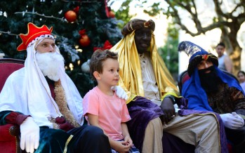 Último día para sacarse una foto con los tres Reyes Magos en Plaza Mitre