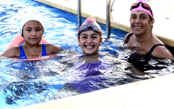 Pileta libre en los polideportivos